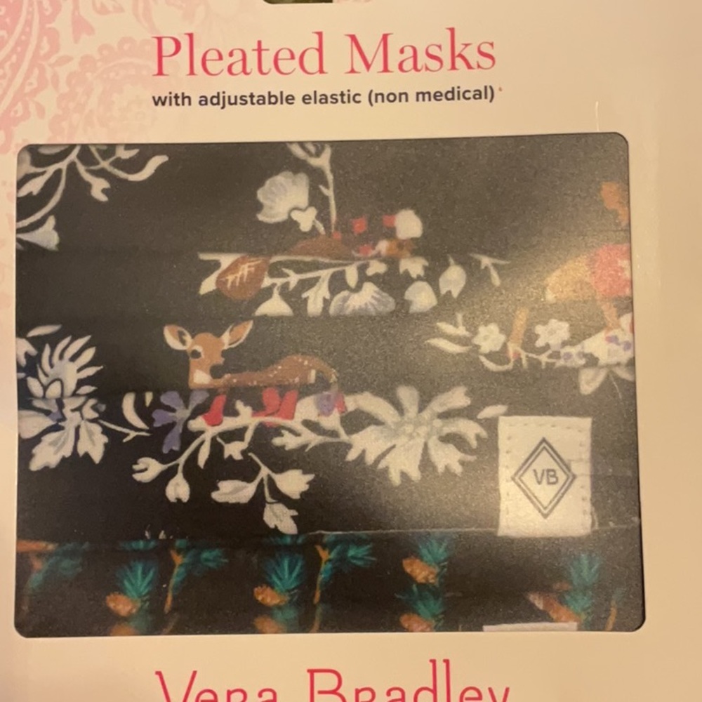 NWT Vera Bradley Pleated Adult Face Masks